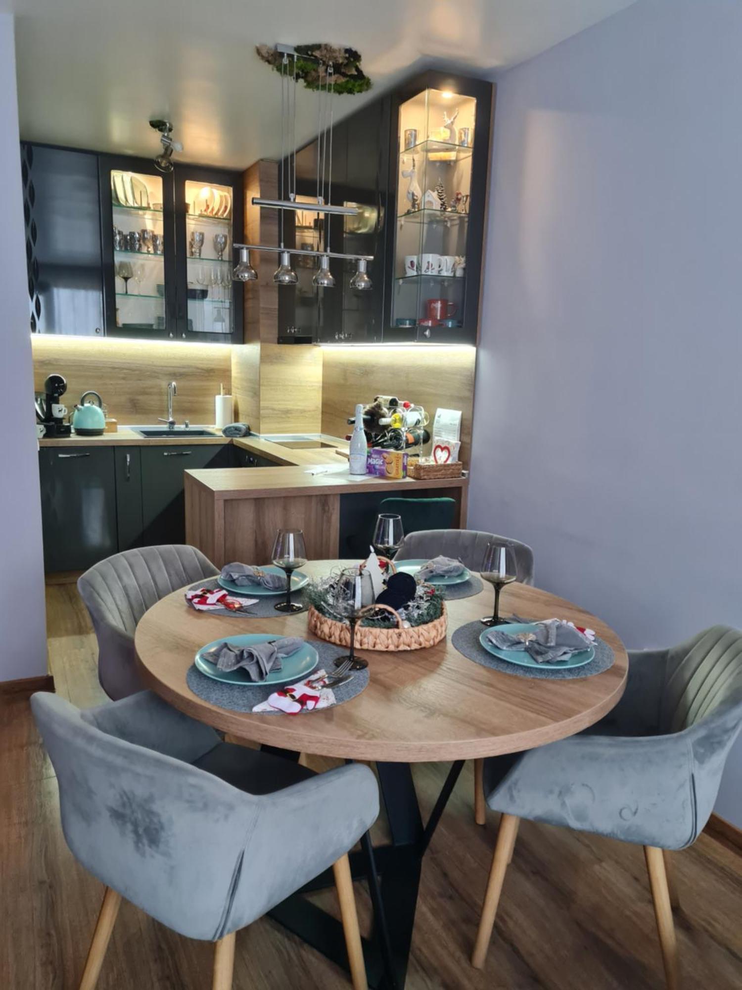 Mountain Peak Apartment 波罗维茨 外观 照片